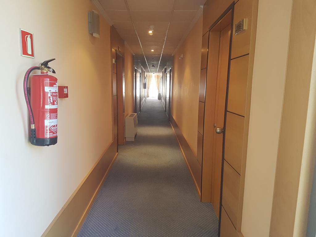 Hotel Isur Llerena Eksteriør billede